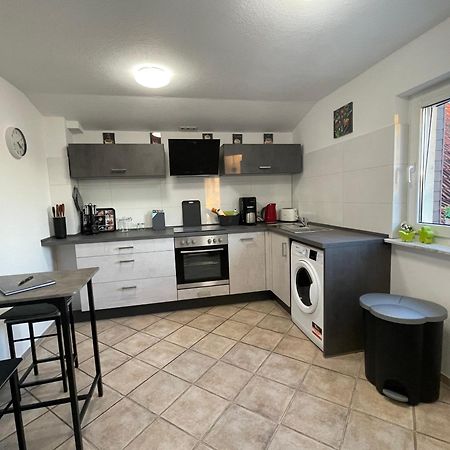 אייזנבאך Hotel & Gasthof Zum Loewen מראה חיצוני תמונה