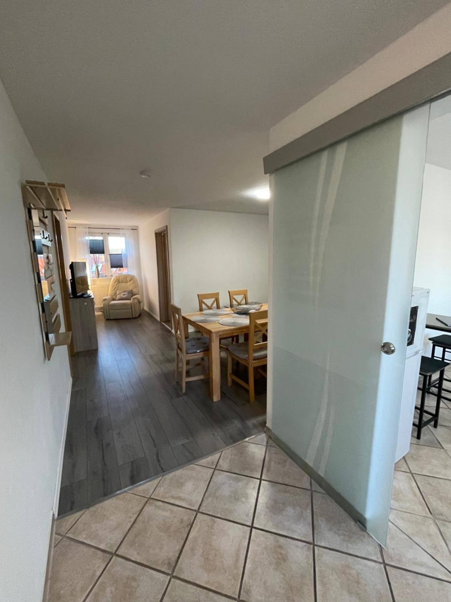 אייזנבאך Hotel & Gasthof Zum Loewen מראה חיצוני תמונה